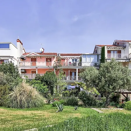 Guest house Nataly House With